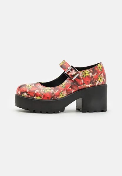 Туфли на платформе Tira Mary Janes Decaying Strawberries Edition Koi Footwear, красный