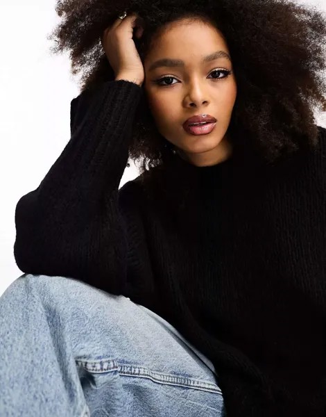 Черный объемный джемпер с круглым вырезом ASOS