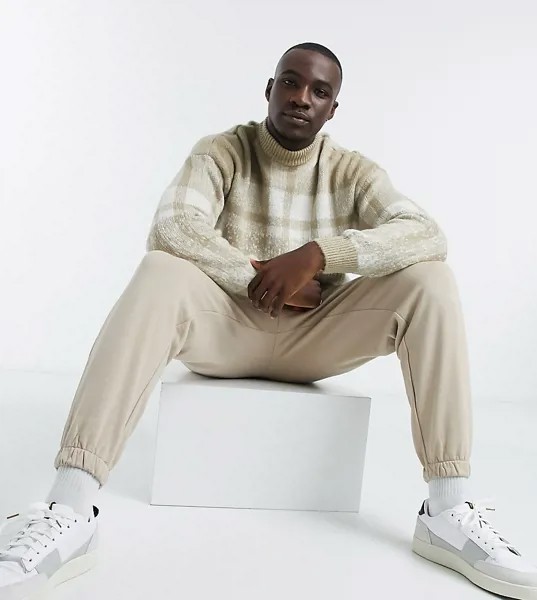 Бежевый фактурный джемпер в клетку с эффектом омбре ASOS DESIGN Tall-Neutral