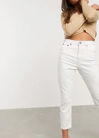 Светлые джинсы в винтажном стиле с завышенной талией ASOS DESIGN Petite farleigh-Белый