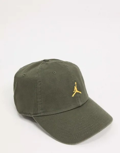 Кепка цвета хаки Nike Jordan Jumpman-Зеленый