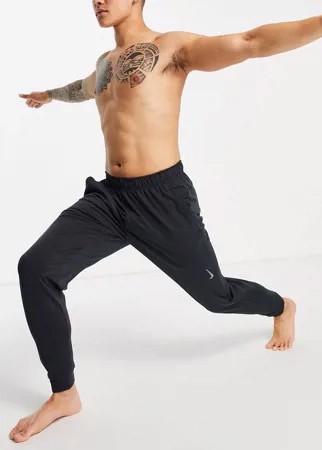 Черные джоггеры Nike Yoga Dri-FIT-Черный цвет