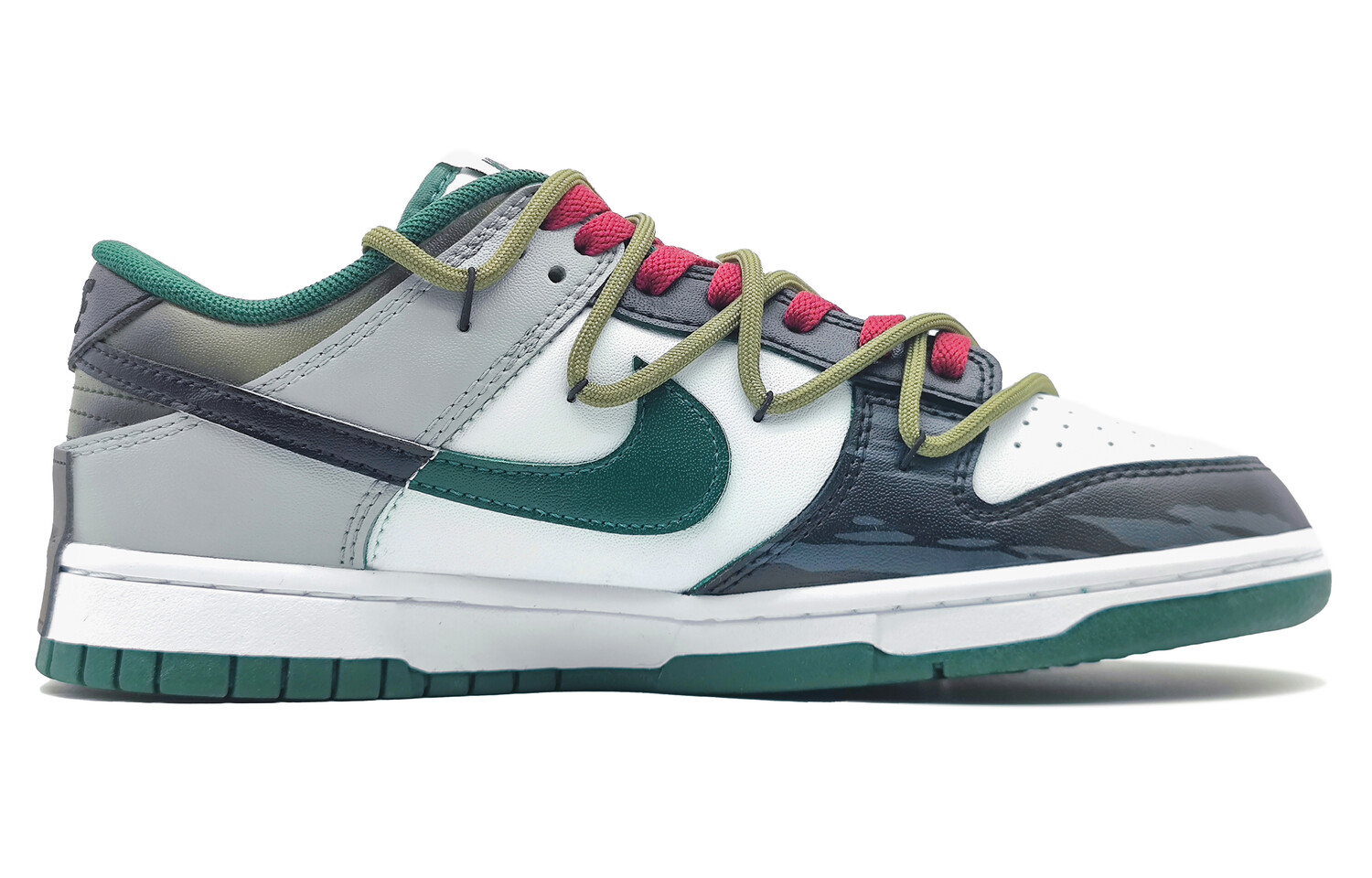 Кроссовки Nike Dunk Skateboarding Shoes Unisex Low-top Green, зеленый