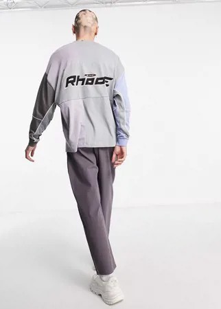 Oversized-лонгслив в стиле колор блок с принтом 