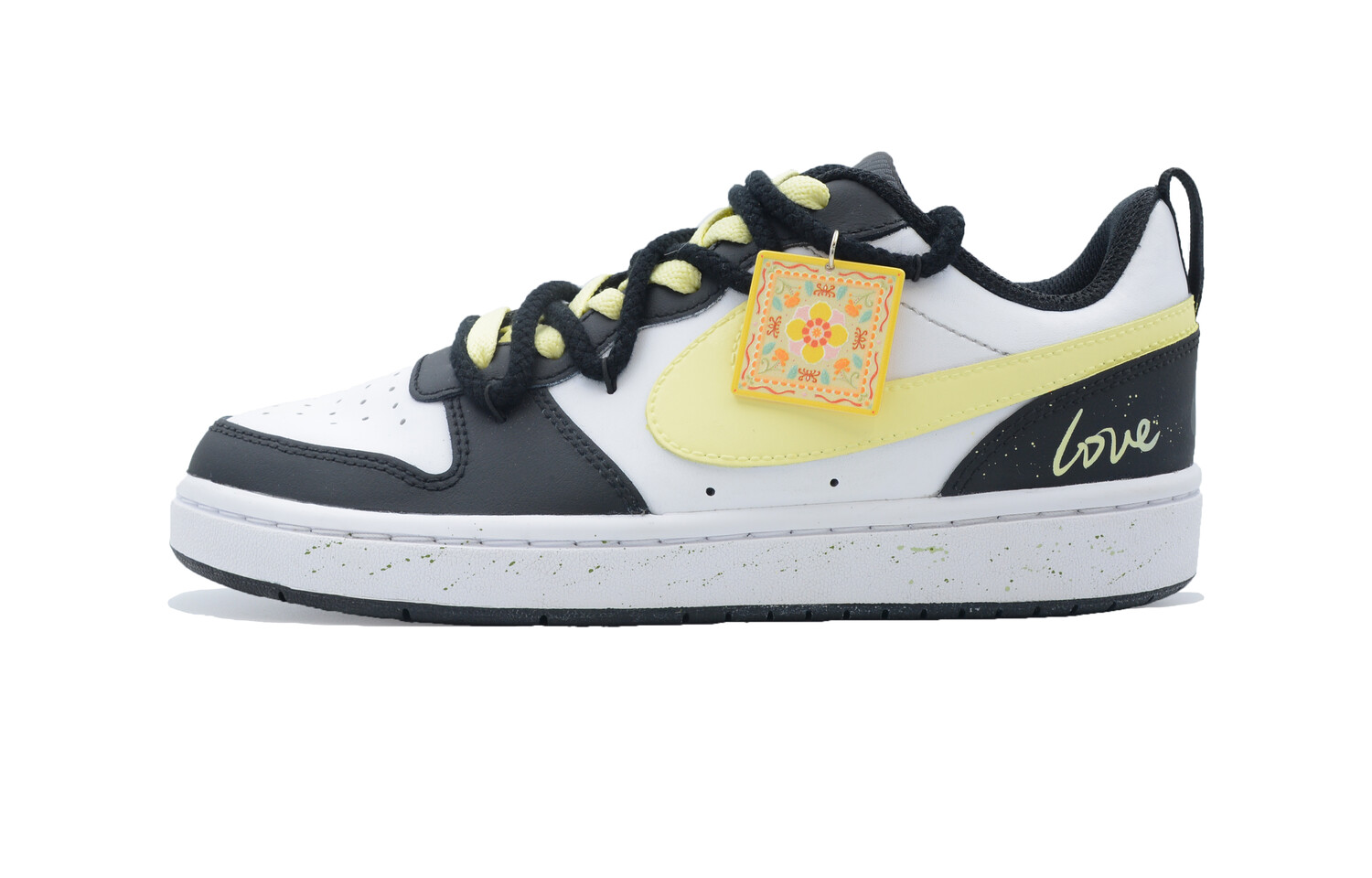 Кроссовки Nike Skateboarding Shoes Women's Low-top White/Black/Pure Platinum/University Gold, белый/черный