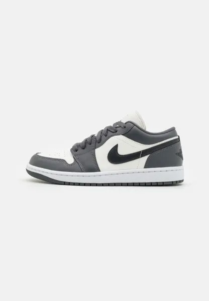 Кроссовки низкие AIR JORDAN 1, цвет sail/off noir/dark grey/white