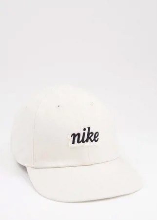 Кремовая кепка с вышитым логотипом Nike H86 Heritage-Белый