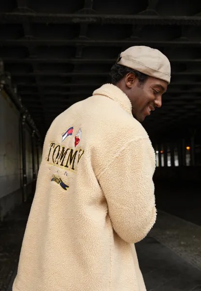 Куртка зимняя Tommy Jeans, бежевый