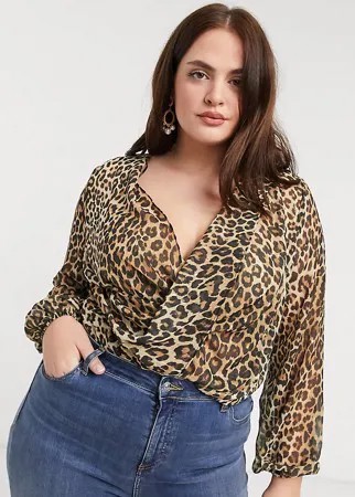 Коричневая с леопардовым принтом блуза с ассиметричной драпировкой River Island Plus-Коричневый цвет