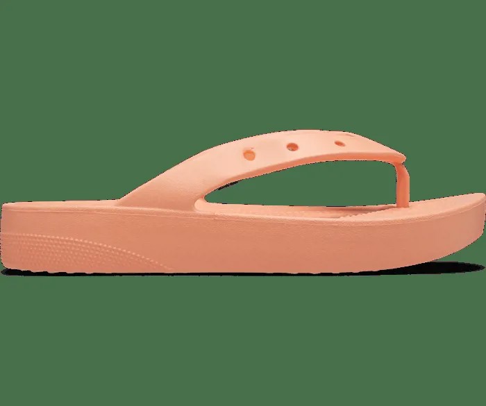Вьетнамки женские Crocs CRW_207714 оранжевые 34-35 EU (доставка из-за рубежа)