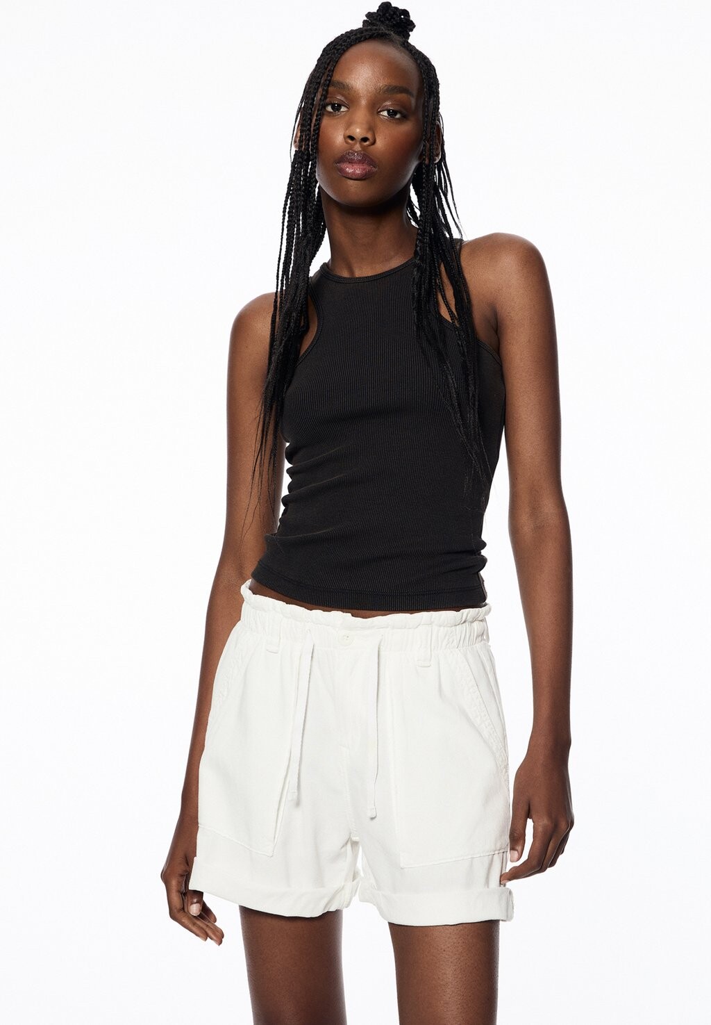 Шорты RUSTIC, BERMUDA PULL&BEAR, белый