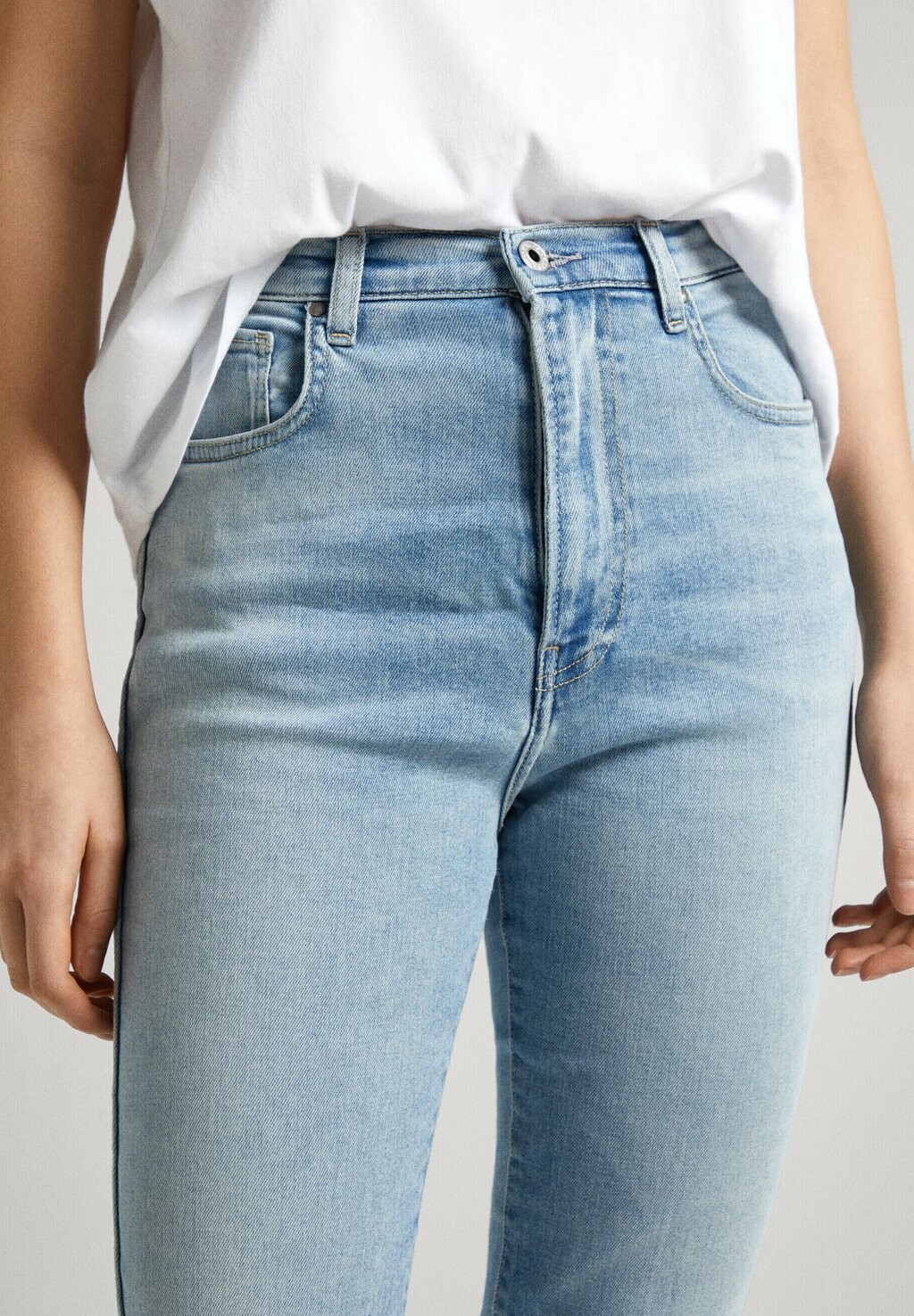 Джинсы узкого кроя UHW Pepe Jeans, синий деним