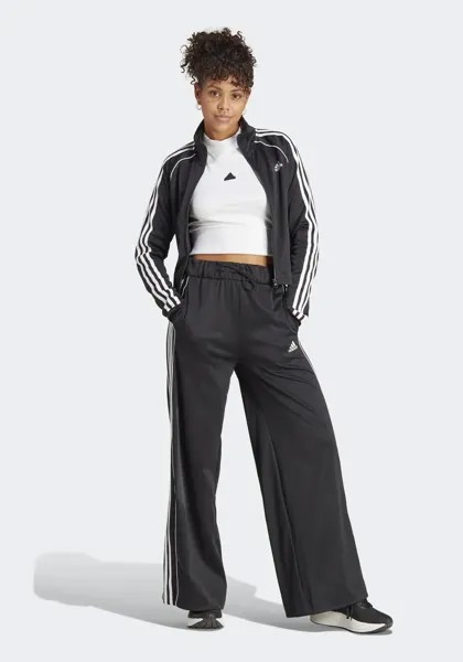 Спортивный костюм Adidas Sportswear 