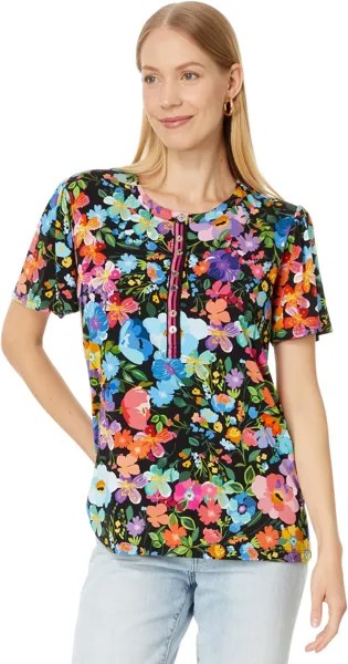 Футболка Johnny Was Wild Bloom Flutter Sleeve Henley Tee, цвет Multicolor