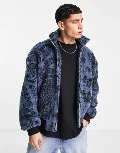 Oversized-бомбер из искусственного меха с принтом пейсли ASOS DESIGN-Темно-синий