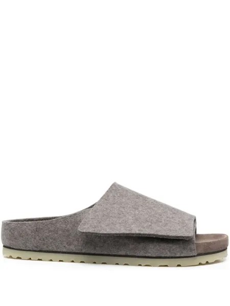 Birkenstock шлепанцы с ремешком, серый