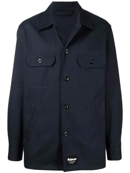 Alexander McQueen куртка-рубашка с нашивкой-логотипом