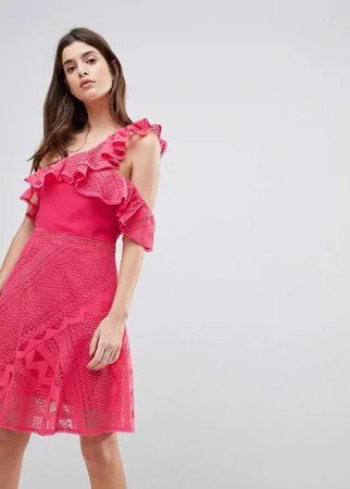 Кружевное платье на одно плечо с оборкой Three Floor-Розовый цвет
