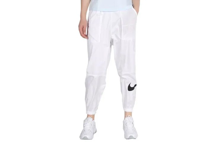 Трикотажные спортивные штаны женские белые Nike
