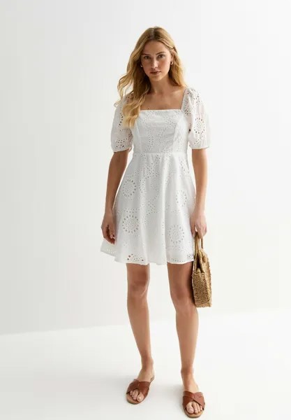 Повседневное платье BACK BRODERIE New Look, белый