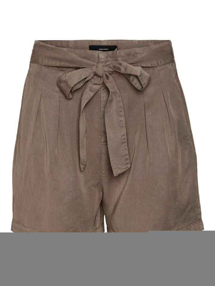 Шорты Vero Moda, цвет bungee cord