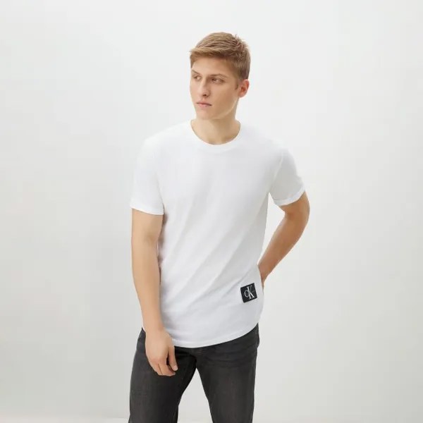 Футболки и майки Calvin Klein Jeans