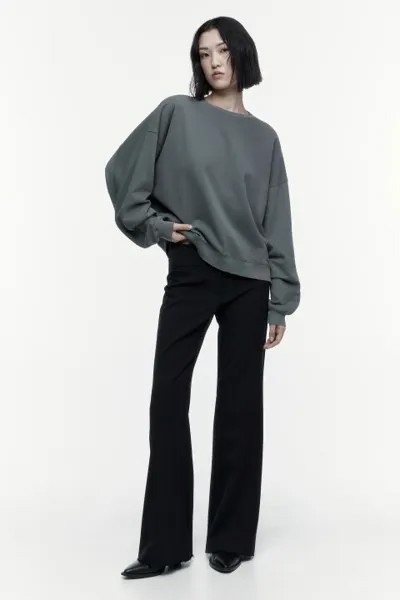 Свитшот oversize с состаренным эффектом