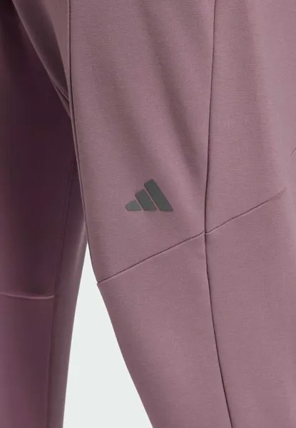 Спортивные штаны DESIGNED adidas, фиолетовый
