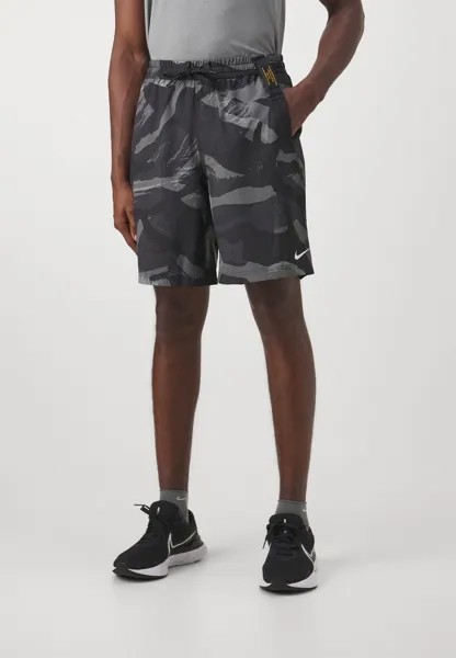 Спортивные шорты Form Short Camo Nike, цвет black/white