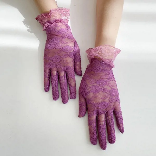 Кружевные перчатки с цветочным принтом