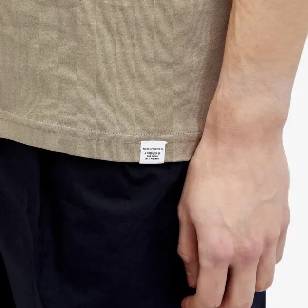 Norse Projects Йоханнес Стандартная футболка с карманами, серый