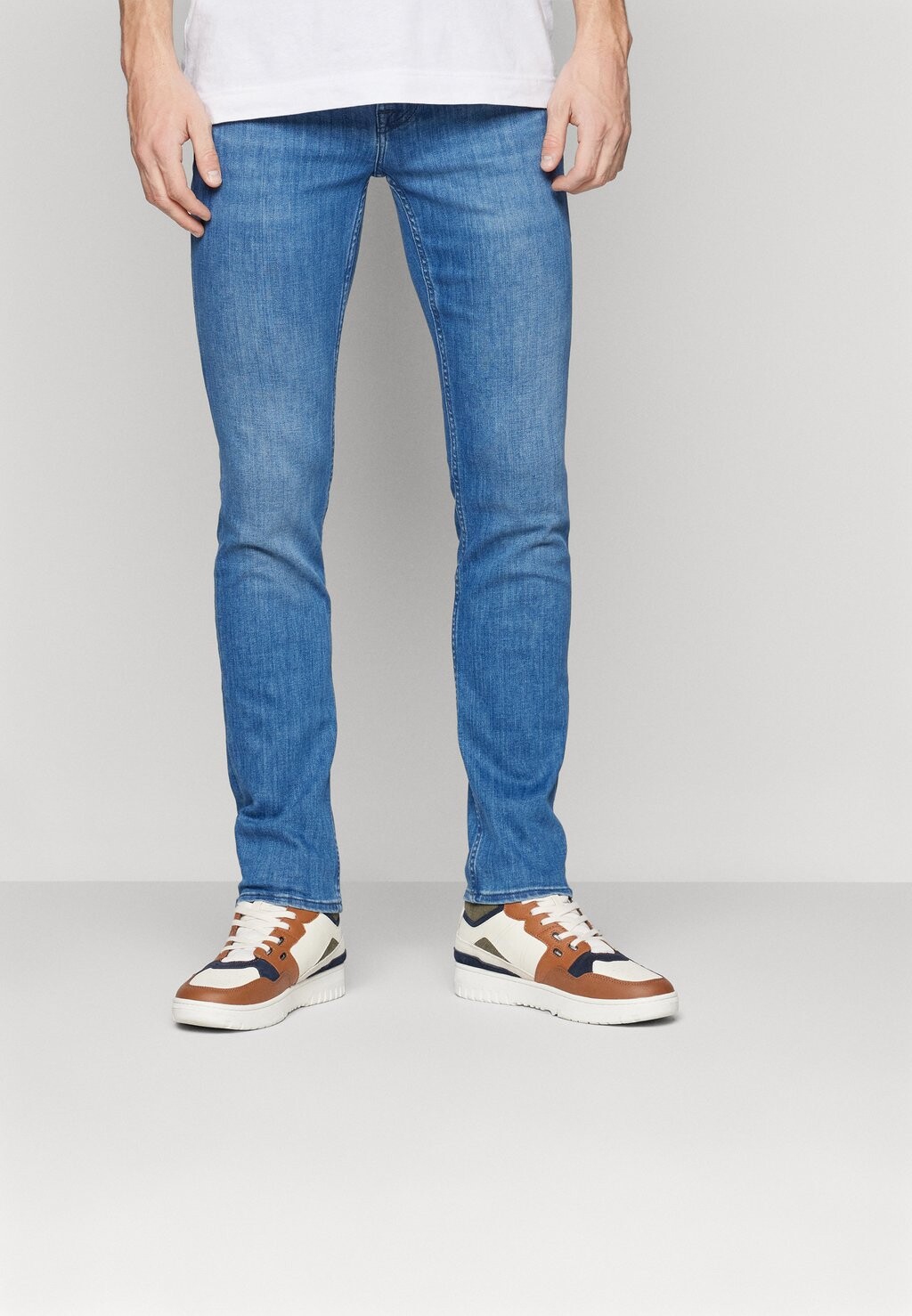Джинсы приталенного кроя SLIMMY TAPERED PERFORMANCE  7 for all mankind, синий