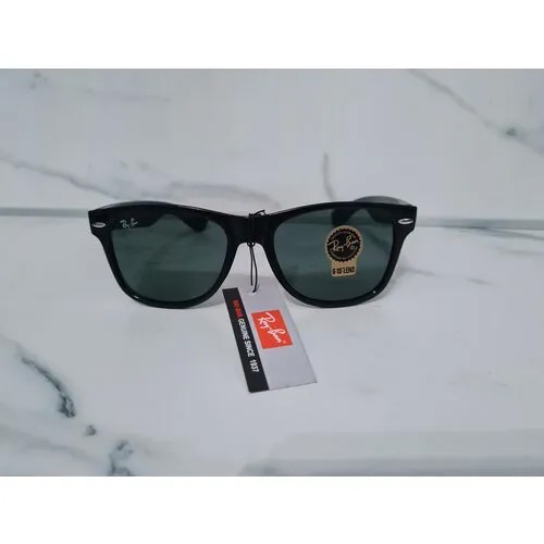Солнцезащитные очки Ray Ban черные, глянцевые