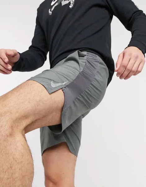 Серые шорты Nike Running Challenger, 7 дюймов-Серый