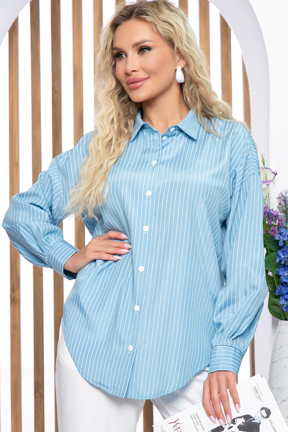Рубашка женская LT Collection Оксана Б5239 голубая 54 RU