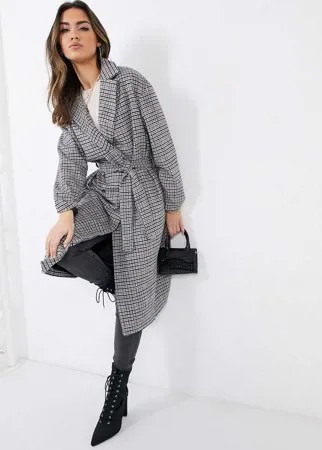 Удлиненное пальто в клетку с поясом In The Style-Серый