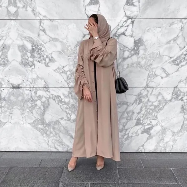 Женская куртка-пуховик с рукавами-рюшами, длинное мусульманское скромное кимоно на пуговицах, Дубайская абайя, Арабская верхняя одежда с от...