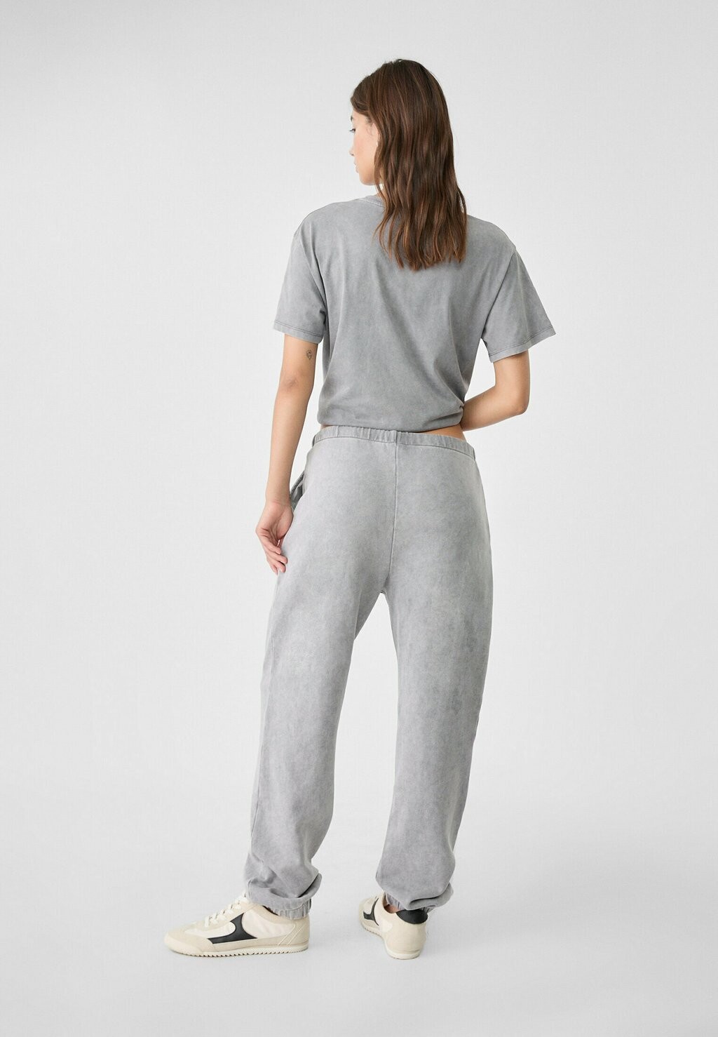 Спортивные брюки BOYFRIEND JOGGERS  Stradivarius, темно-серый