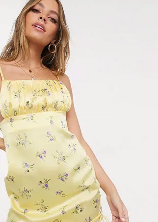 Платье-комбинация с цветочным принтом ASOS DESIGN Petite-Желтый
