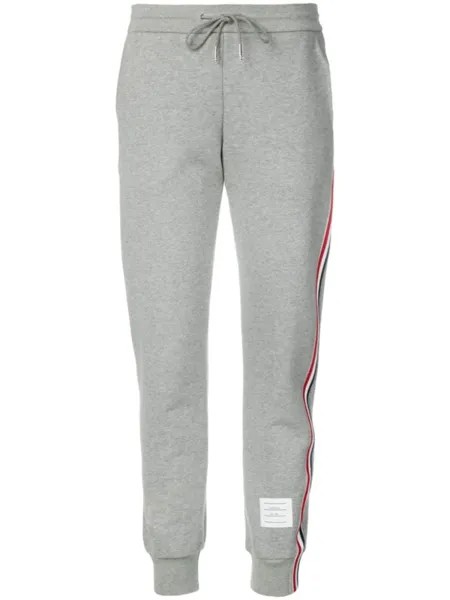 Спортивные брюки с фирменными боковыми полосками Thom Browne, серый