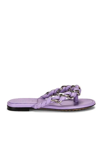 Сандалии Bottega Veneta Dot Flat, цвет Wisteria