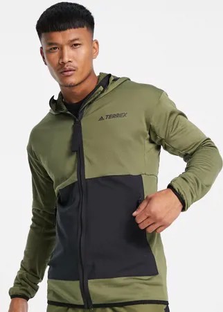 Флисовая куртка на подкладке с капюшоном цвета хаки adidas Terrex-Зеленый цвет