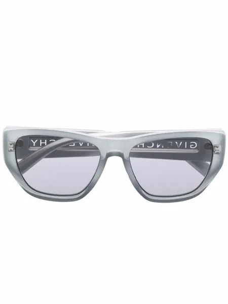 Givenchy Eyewear солнцезащитные очки в оправе 'кошачий глаз' с логотипом