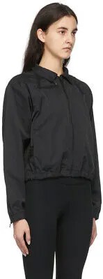 Женская черная куртка Nike Tech Pack