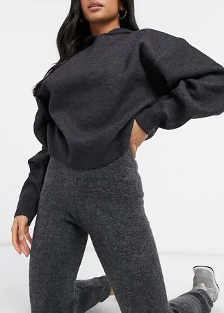 Вязаные джоггеры темно-серого цвета из пушистой пряжи от комплекта ASOS DESIGN Petite-Серый