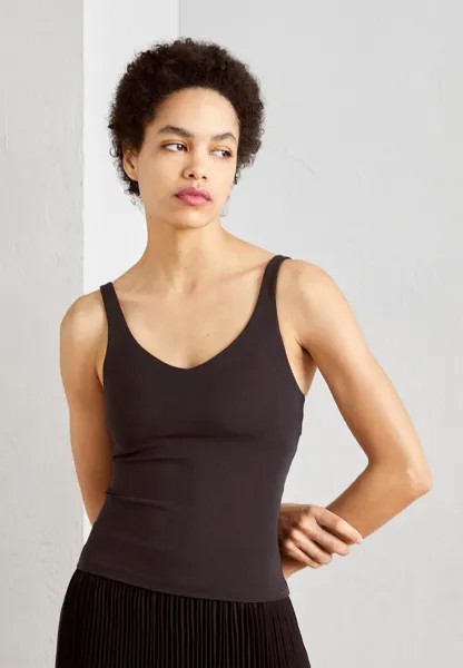 Топ Realme Low Key Tank aerie, цвет true black