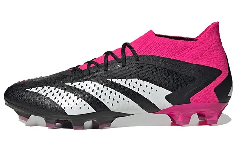 Футбольные бутсы Adidas Predator Unisex, черный/розовый (Размер 40 RU)