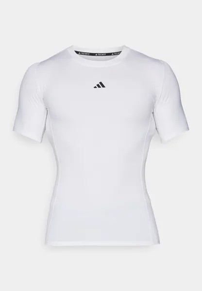 Спортивная футболка Techfit adidas Performance, белая