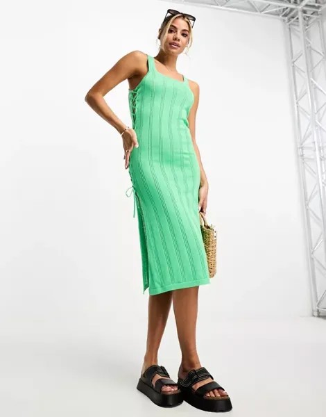 Pieces – пляжное платье миди со сборками светло-зеленого цвета и боковыми вставками, связанными крючком