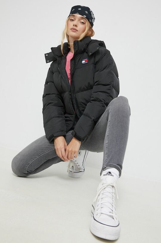 Пуховая куртка Tommy Jeans, черный